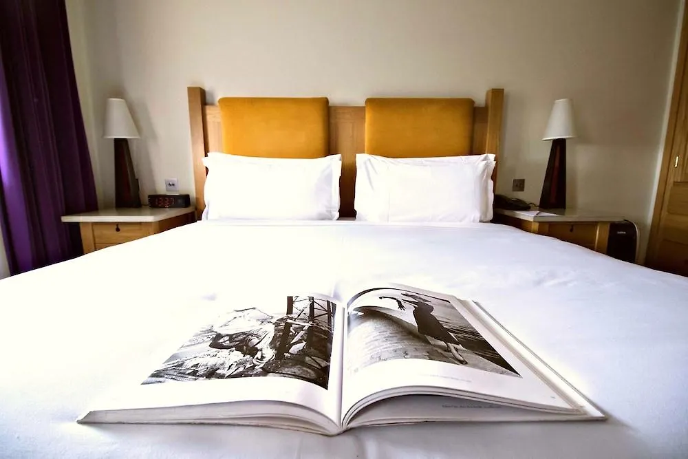 The Clarence Hotel Dublin 4*,