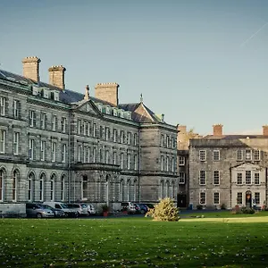 Dcu Hallows Apartamento
